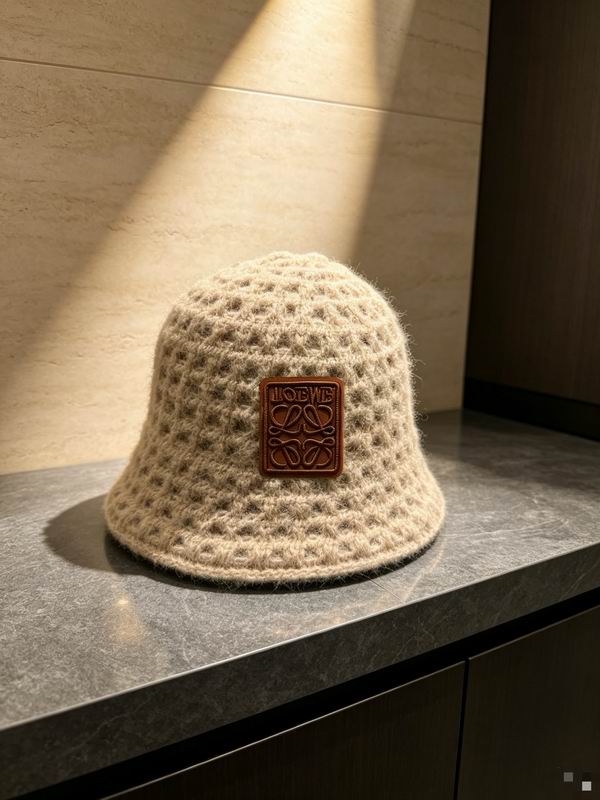 Loewe Hat dx86